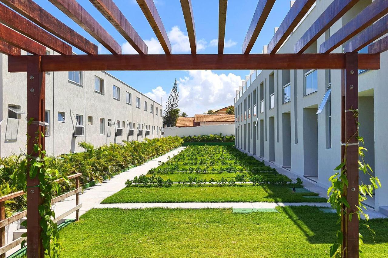 Beach Townhouses #C01- Casa Por Carpediem Акірас Екстер'єр фото