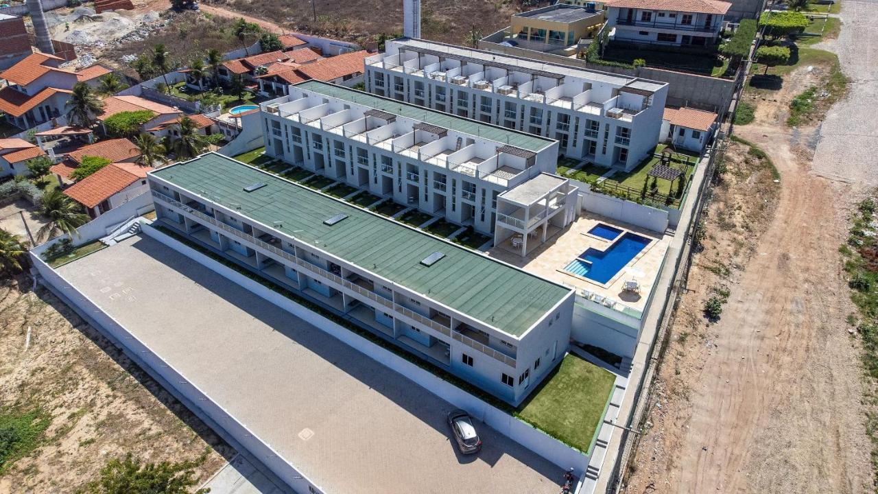 Beach Townhouses #C01- Casa Por Carpediem Акірас Екстер'єр фото