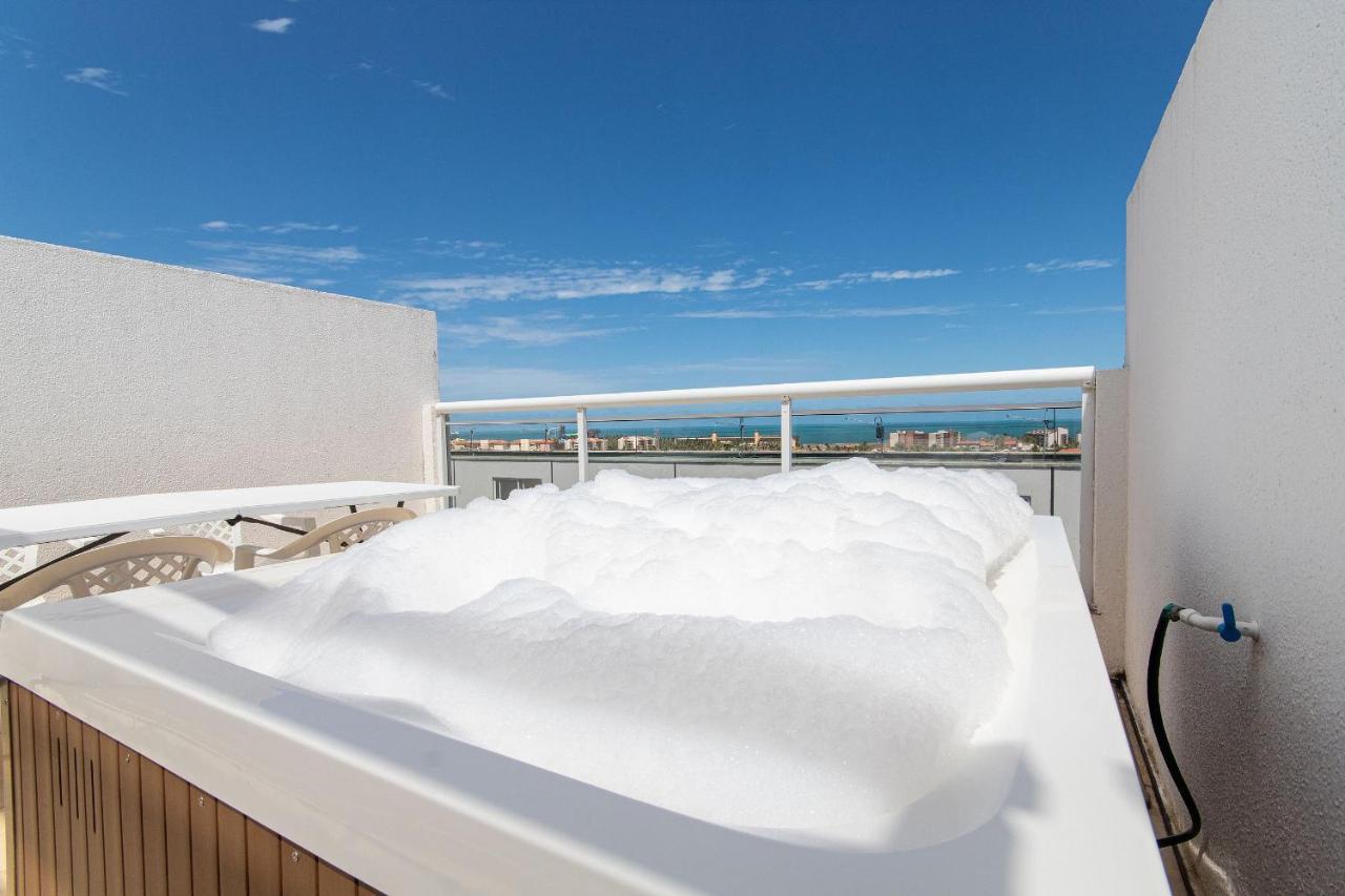 Beach Townhouses #C01- Casa Por Carpediem Акірас Екстер'єр фото