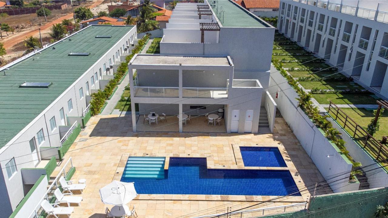 Beach Townhouses #C01- Casa Por Carpediem Акірас Екстер'єр фото